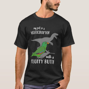 Mitt sällskapsdjur är en velociraptor med en fluff t shirt