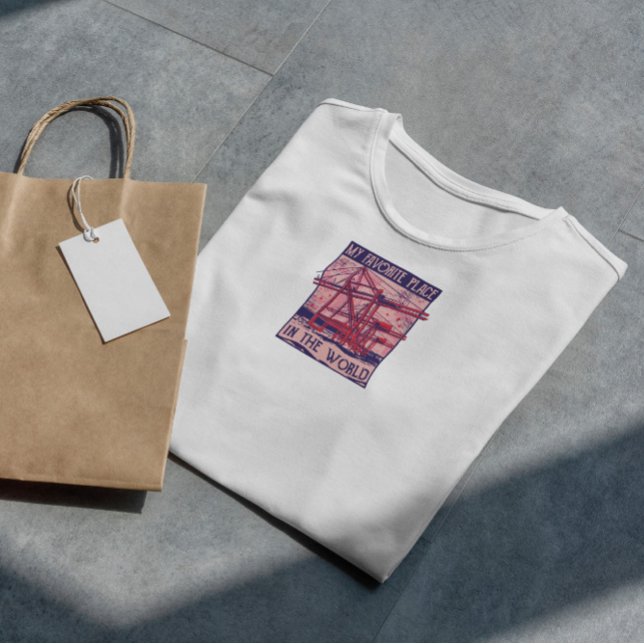 Mitt Ställe i världen T Shirt (Skapare uppladdad)