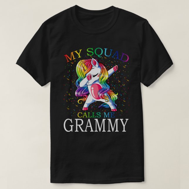 Mitt torget kallar mig GRAMMY Unicorn T Shirt (Design framsida)