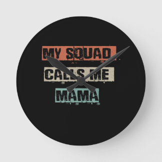 Mitt torget kallar mig Mamma Funny Workout Gym Mam Rund Klocka