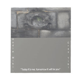 Mitten Ages Gravsten med latinskt ursprung Anteckningsblock