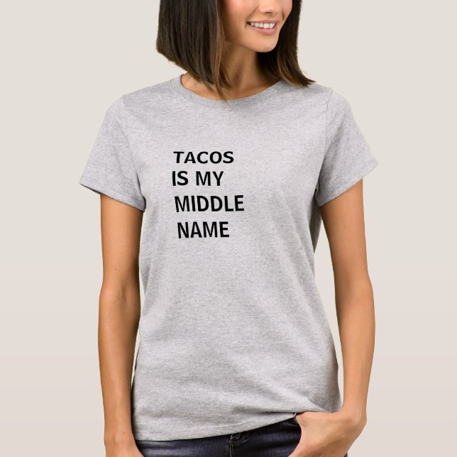 Mitten Namn Tee Shirt (Framsida)