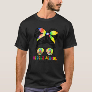 Mitten skollärare Messy Bun Groovy Första dagen O T Shirt