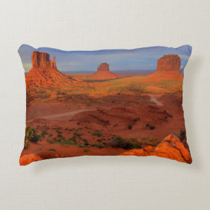 Mittens, Monument valley, AZ Prydnadskudde
