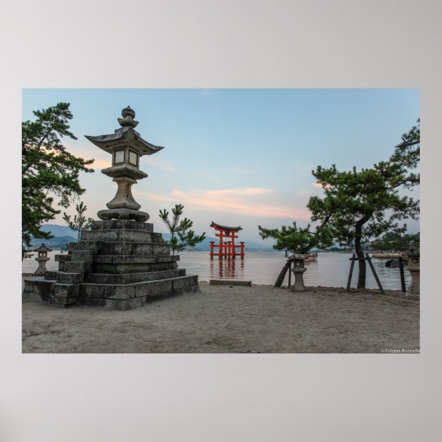 Miyajima torii grind, Japan Poster (Framsidan)