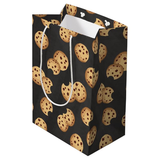 Mjölk & Cookies Birthday Gift Bag - Chocolate Chip (Baksidan Vinklad)