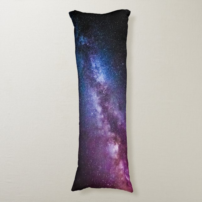 Mjölkaktig väg ljusa färger kroppskudde (Framsidan Vertikal)