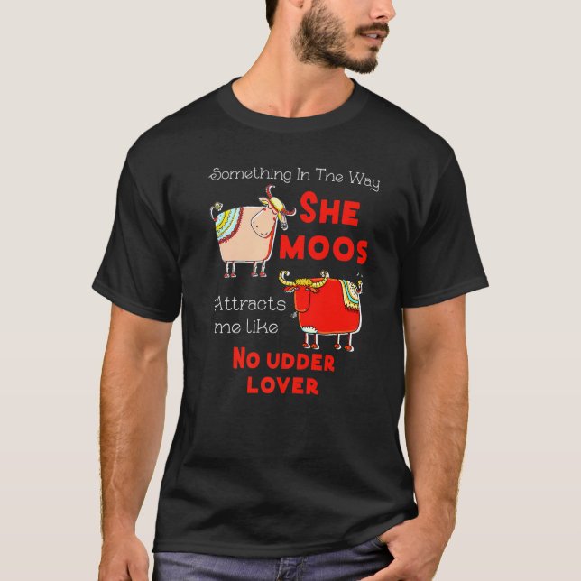 Mjölkbonden Ko Rör Sig Som Ingen Annan Koj T Shirt (Framsida)