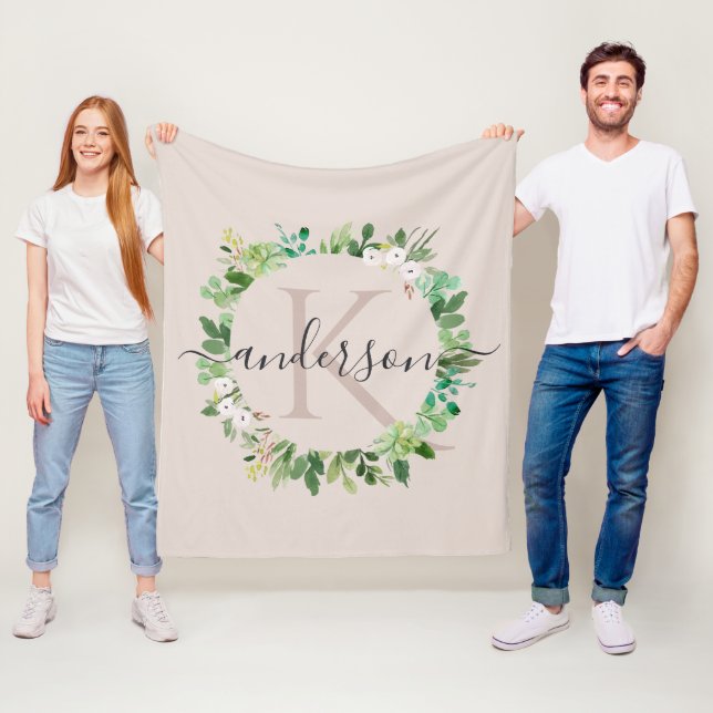 MJÖLKFOLIAGE VATTENFÄRGMONOGRAM AV  ROSA FLEECEFILT (På plats)