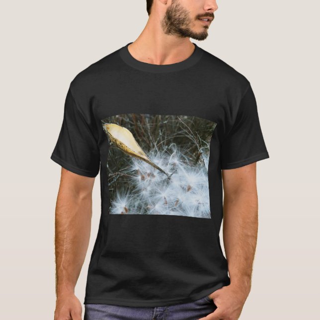 Mjölkörtfrön i sköna rörelser T-shirt (Framsida)