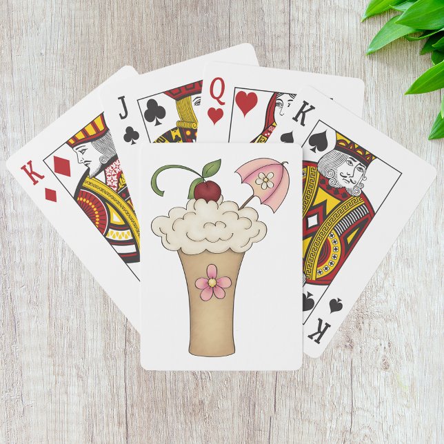 Mjölkskaka med ett paraplykort casinokort (Skapare uppladdad)