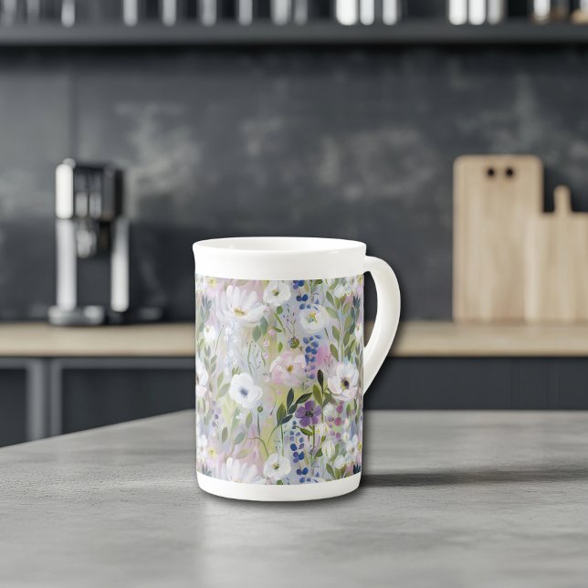 Mjuk Äng Floral Akvarell Benporslin Mugg (Skapare uppladdad)