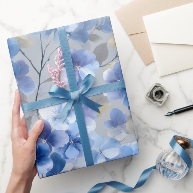 Mjuk Blå Hydrangea Grå Blommönster Presentpapper (Gifting)