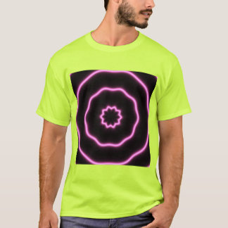 mjuk böjd ringar av nyttigt rosa t shirt