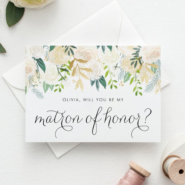 Mjuk Elfenbensfärgad Blommig Vill Du Vara Min Bröl Inbjudan Vykort (Will you be my matron of honor? Ask with this elegant ivory floral and faux gold foil proposal card.)
