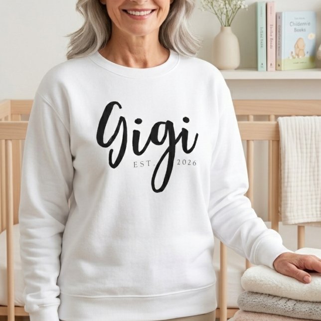 Mjuk Gigi EST År Mysig Skriptdesign T Shirt (Skapare uppladdad)