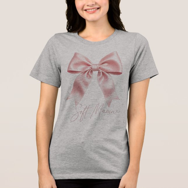 Mjuk Mama Rosa Satinbåge Coquette Design | Feminin T Shirt (Framsida)