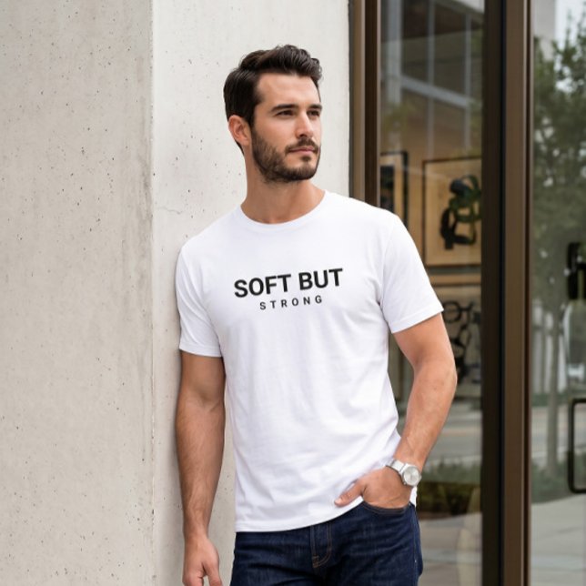 Mjuk Men Stark Minimalistisk Typografi Vit  T Shirt (Skapare uppladdad)