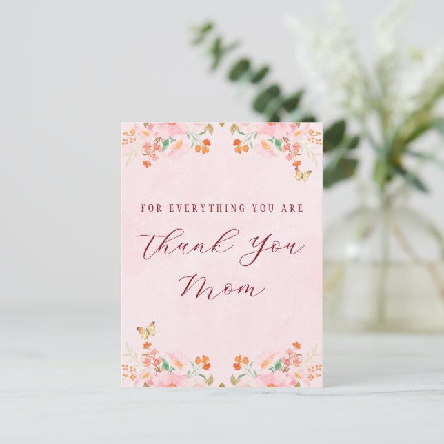 Mjuk Rosa Elegant Blommig Tacksamhet Mors Dag Vykort (Stående Fram)