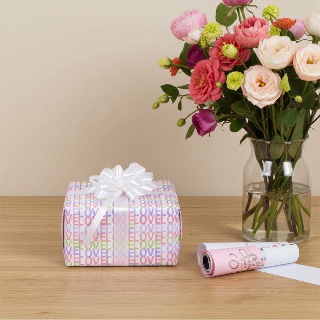Mjuk Rosa, Lila och Mint Grönt KÄRLEK Mönster Presentpapper (Skapare uppladdad)