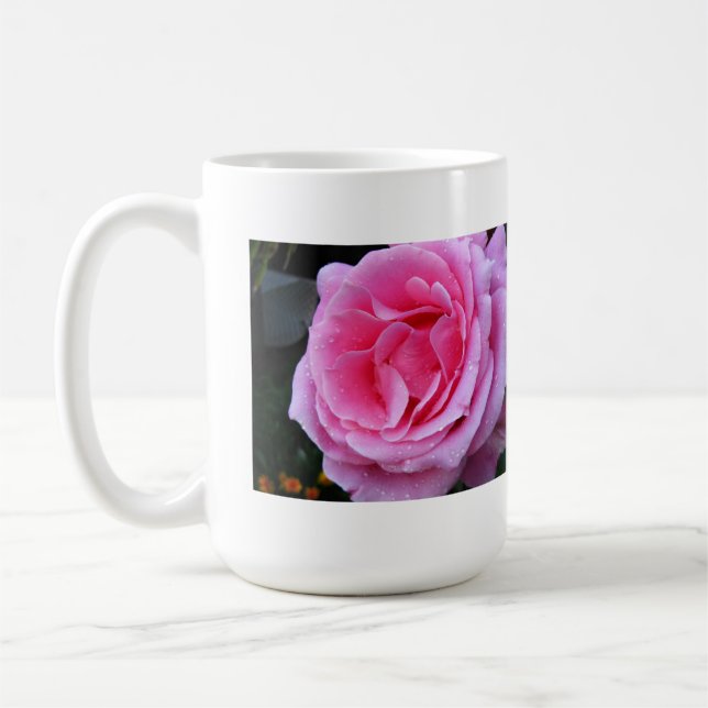 Mjuk Rosa ros i Fullt Bloom Beverage Mugg (Vänster)