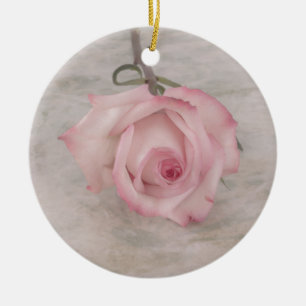 Mjuk rosa rosblomma julgransprydnad keramik