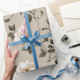 Mjuk vit ros Beige Blommönster  Presentpapper
