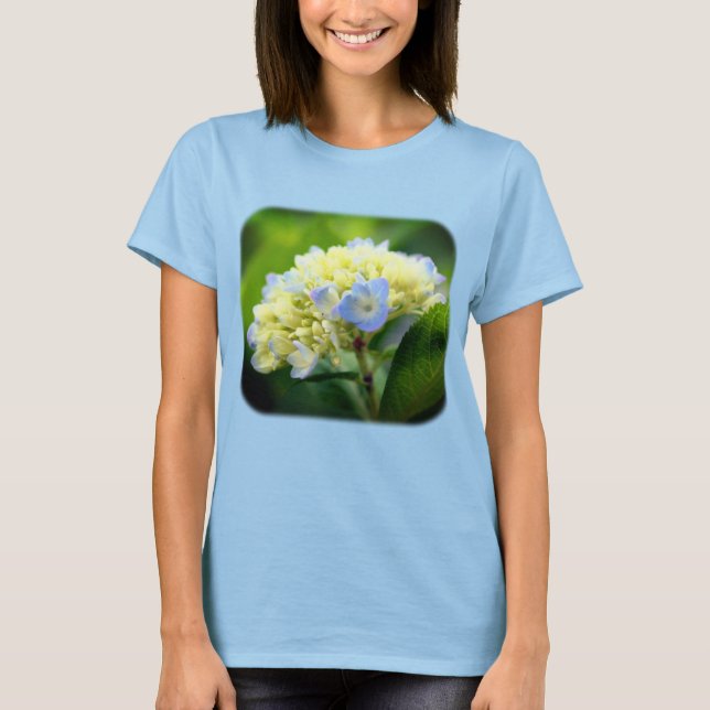 Mjuka blå Hydrangea Flower Natur T Shirt (Framsida)