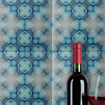Mjuka blå och indigo Abstrakt Geometric Mönster Kakelplatta<br><div class="desc">Den keramiska plattan har ett komplext, symmetriskt geometriskt mönster som är centralt för dess utformning. I hjärtat av mönster finns ett stjärnliknande figur som är märkt med "X"-form och inneslutet i många koncentrerade hexagoner. Varje lagrar i designen visar en övertoning med blå nyanser som sträcker sig från den mjuka azren...</div>
