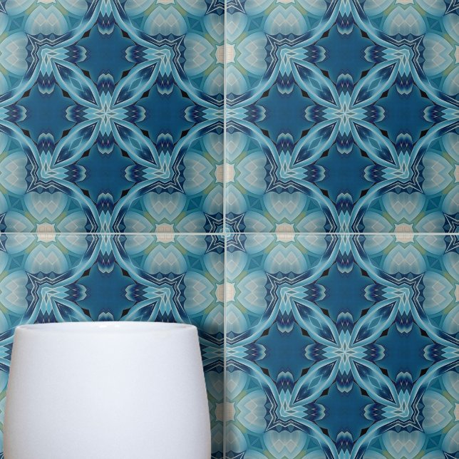 Mjuka blå och Indigo Mosaic Geometric Mönster Kakelplatta (Skapare uppladdad)