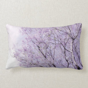 Mjuka lavendelblommigtgrenar lumbarkudde