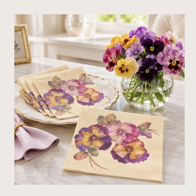 Mjuka Pansy Blommiga Servetter | Vardag & Speciell (Elegant pansy napkins add floral charm to spring tables, tea parties and thoughtful gifts at home.)