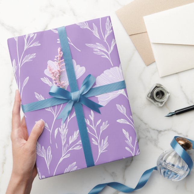 Mjukt lila lavendel vit blommönster presentpapper (Gifting)