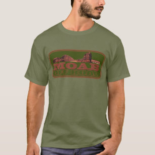 MOAB AV VÄGEN GENOM EKLEKTIX-REDSKAP T SHIRT
