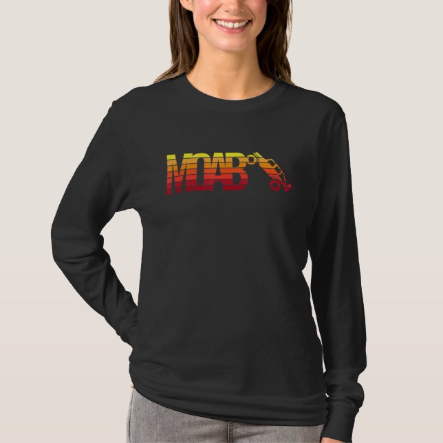 Moab Utah 4wd off Road Äventyr Sten Crawling Ret T Shirt (Framsida)