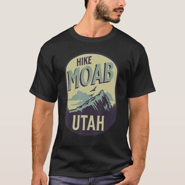 Moab Utah Nature Hike Mountain Outdoors T Shirt (Framsida)