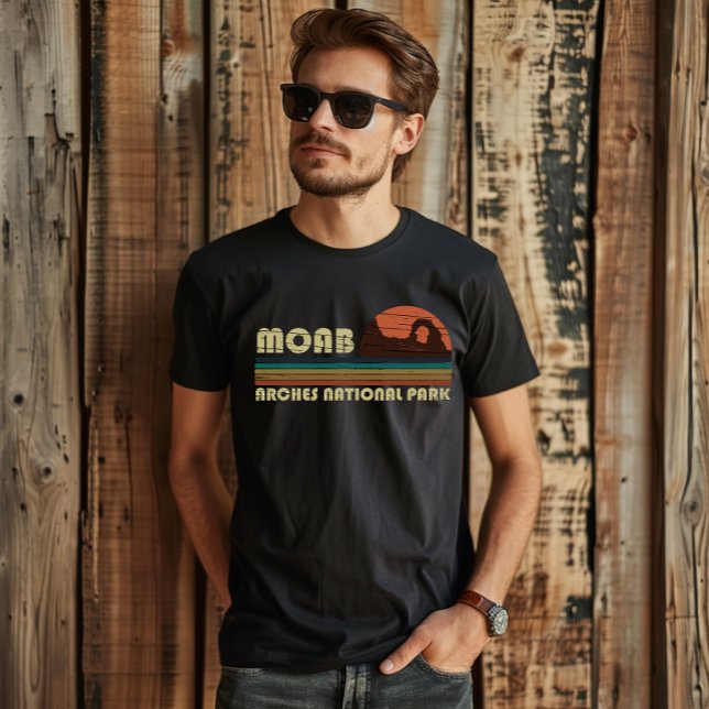 Moab Utah vintage sunset Arches nationalpark T Shirt (Skapare uppladdad)