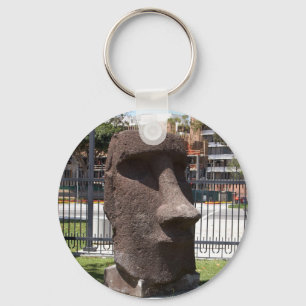 Moai staty på Lanaturhistoriamuseet Nyckelring