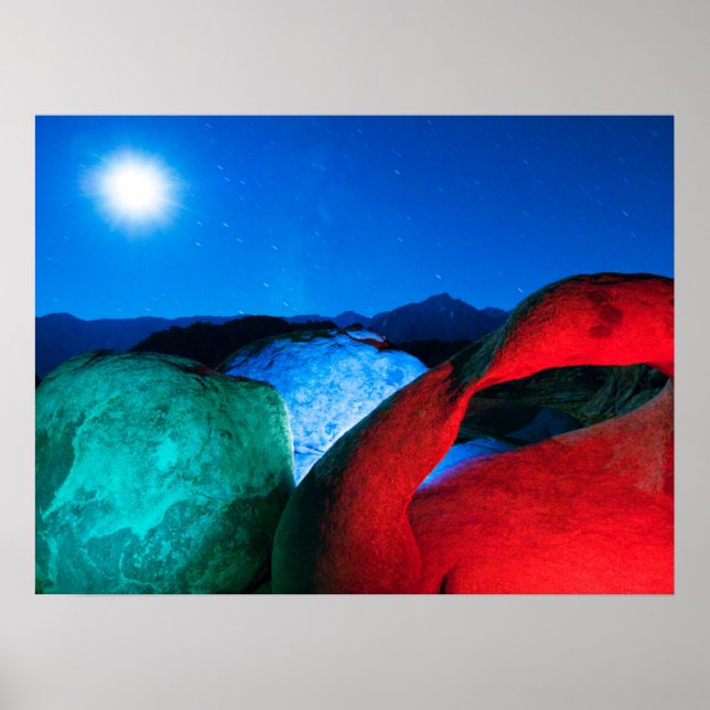 Mobius Arch & Klippor | Alabama Hills, Kalifornien Poster (Framsidan)