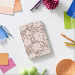 Mocha Blommar Elegance iPad Mini Skydd<br><div class="desc">Ett sömlöst blommönster med ömtåliga blommor av gräddtyp och slitstark löv mot en varm mocha-färgad-bakgrund. Den handdragna stil ge är en mjuk,  vintage estetisk utformning.</div>