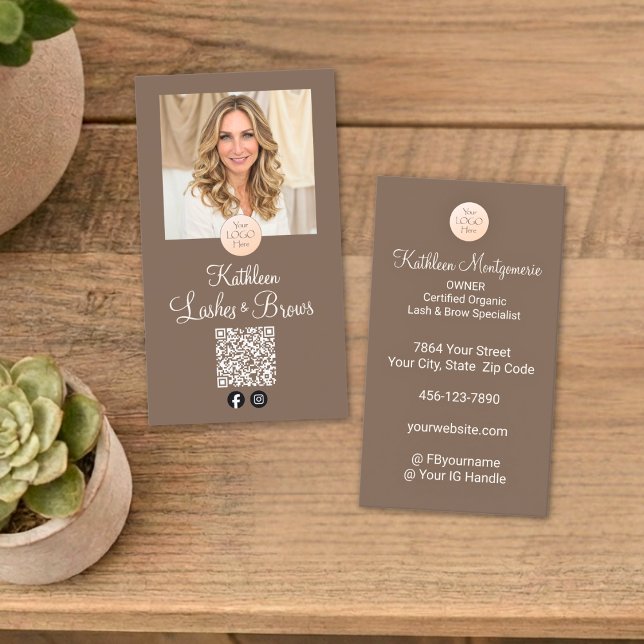 Mocha Brown Logo QR Code Photo Lashes and Brows Visitkort (Skapare uppladdad)