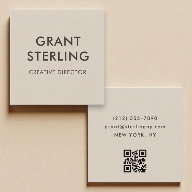 Mocha Brown Modern Minimal typografi QR-kod Fyrkantigt Visitkort (Skapare uppladdad)
