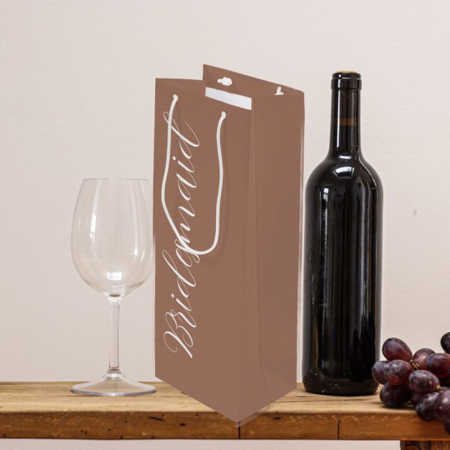 Mocha Stylized Script Bröllop Bridesmaid (In Situ)