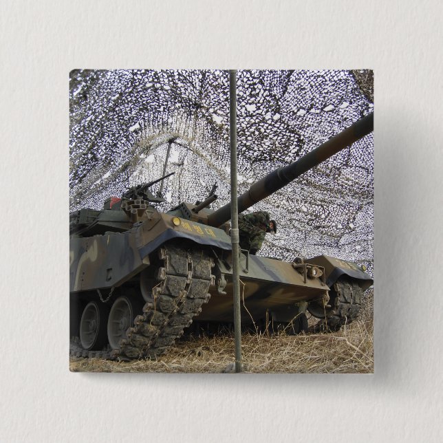 Mock-angripare från Sydkorea 2 Knapp (Framsida)