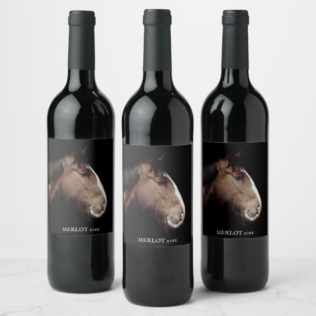 Mockup Elegant Horse Anpassningsbar Vin etikett (Flaskor)