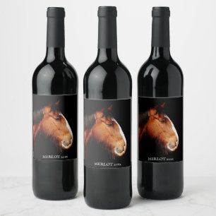Mockup Elegant Rust Horse Anpassningsbar Vin Etike Vinflaska Etikett