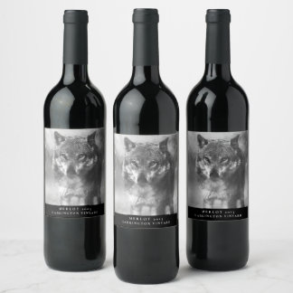 Mockup Varg Anpassningsbar Vin-etiketter Vinflaska Etikett