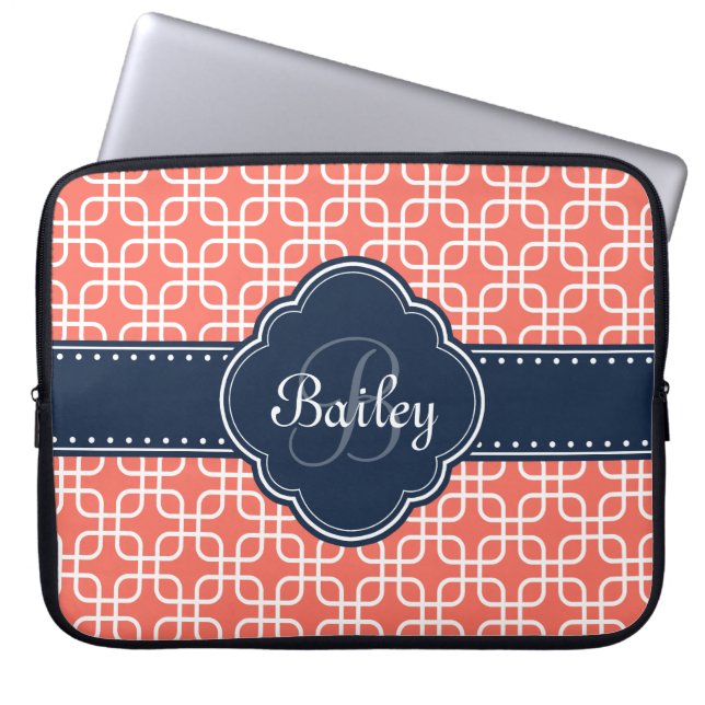 Mod Coral Mönster Navy Quatrefoil Monogram Laptop Fodral (Framsidan)