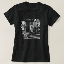 MODE Art Girl Black och Grått Benice #2 T Shirt