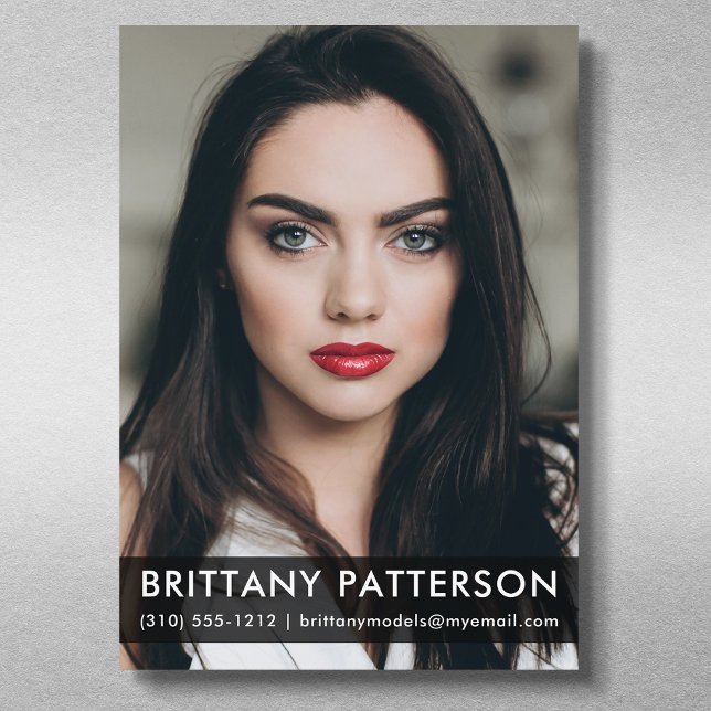 Modell Actor 5x7 Comp Card 1 Photo Blk Inbjudningar (Available in high quality print or digital download for quick messaging, email or self printing.)